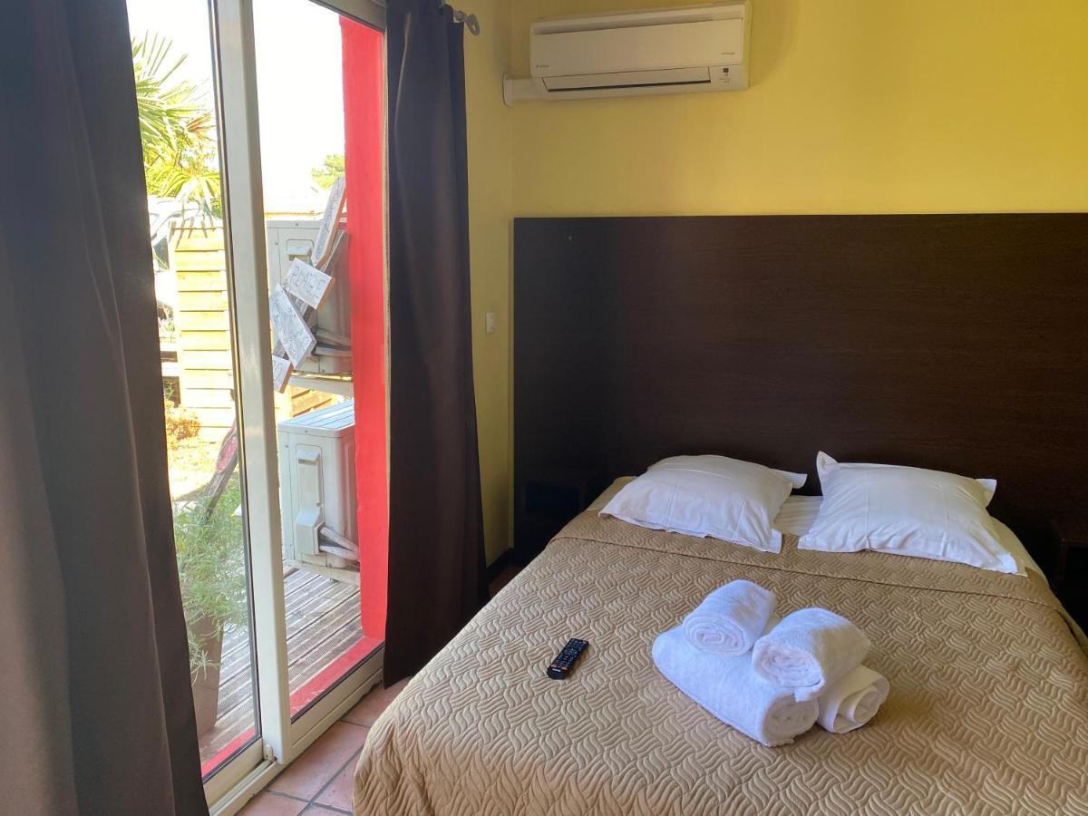 Hotel Le 28 La Teste-de-Buch Exteriör bild